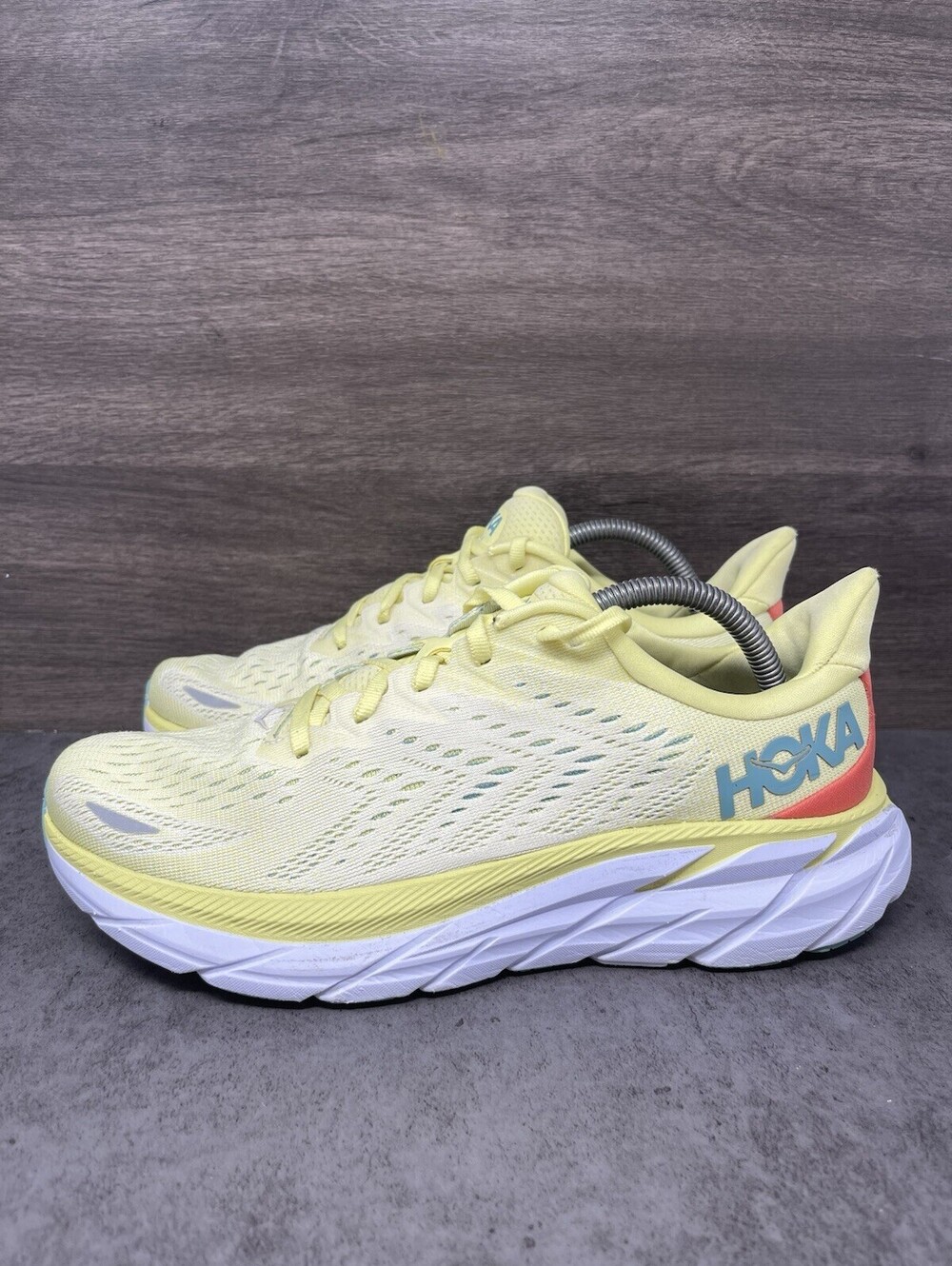 Hoka Clifton 8 Womens Size 9 1119394-YPSC Yellow Running Shoes Cushioning